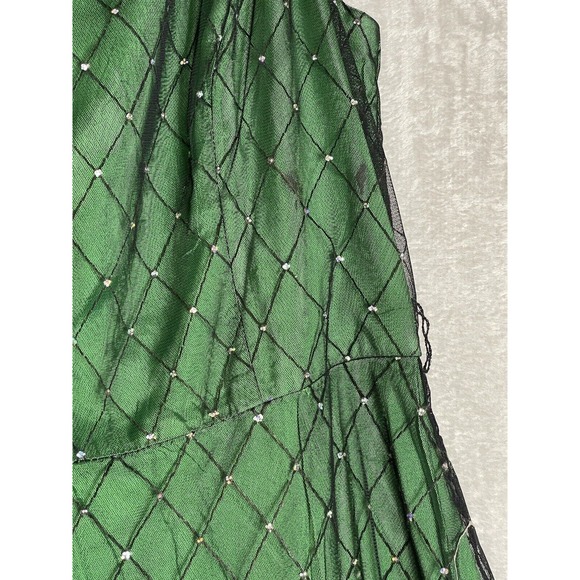 COLDWATER CREEK WOMENS SLEEVELESS EMERALD GREEN WITH RHINESTONES SIZE 12 - Picture 2 of 6